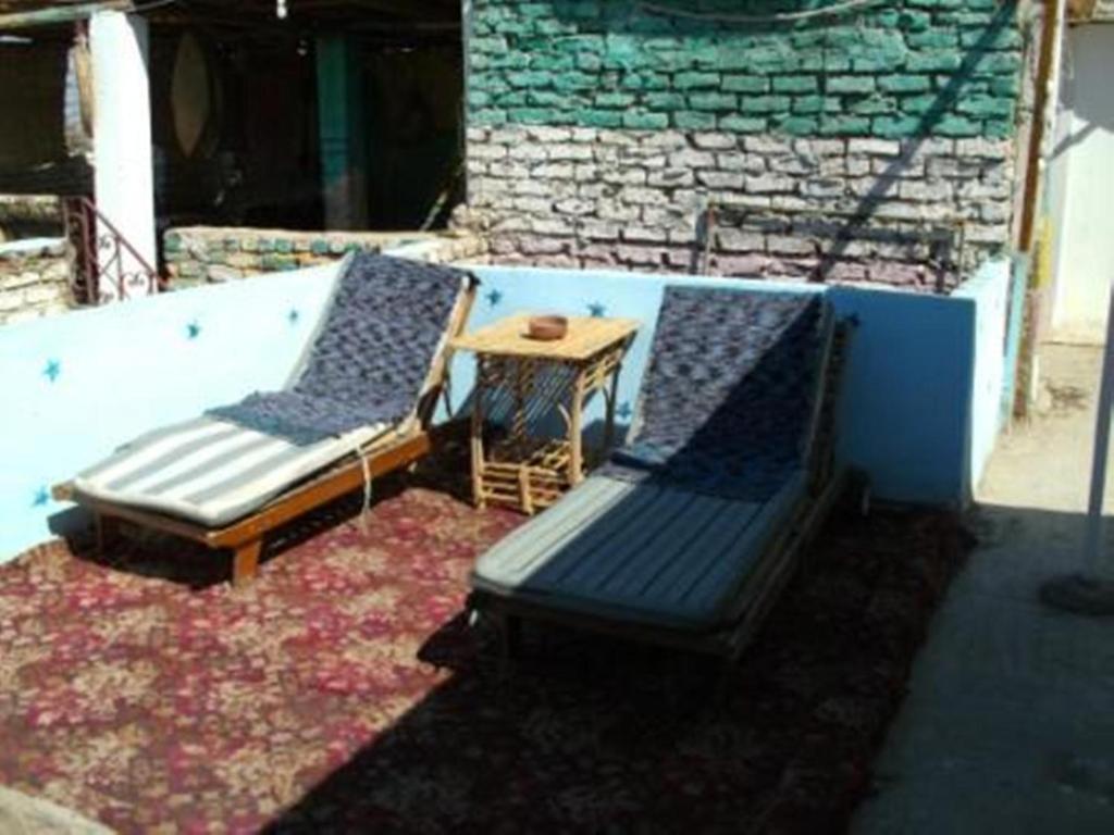 Bob Marley House Sherief * Luxor