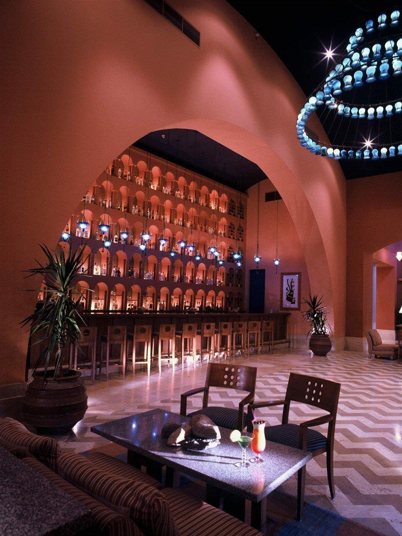 Hotel Hyatt Regency Heights 4*