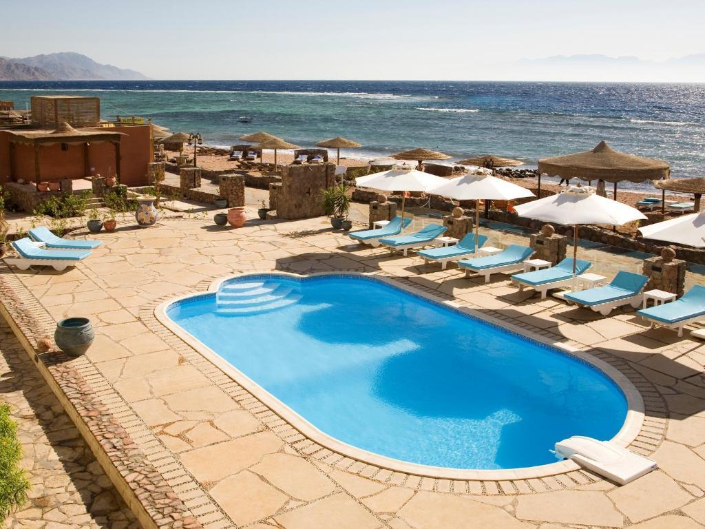 Resort Coral Coast 3*