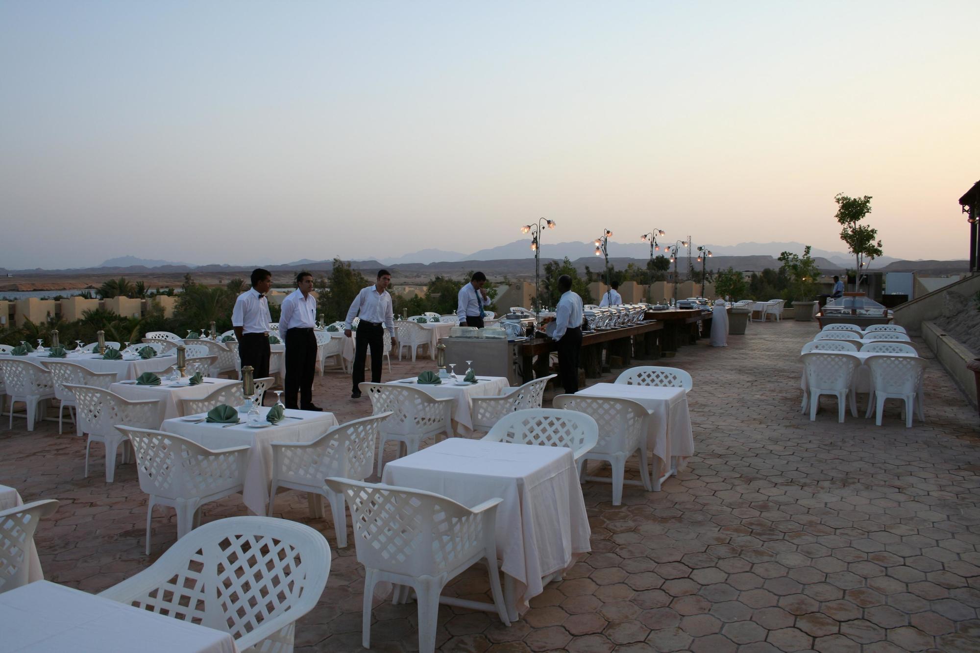 Mangrove Bay Resort El Qoseir