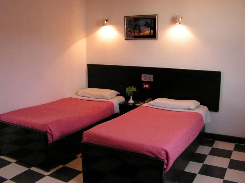 Royal Hotel