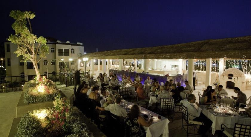 Royal Oasis Hotel 4*
