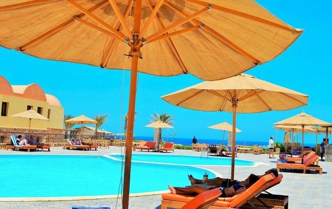 Rohanou & 4* El Qoseir