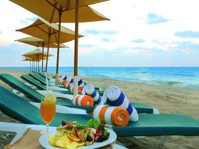 Hotel Maritim Jolie Ville 4*