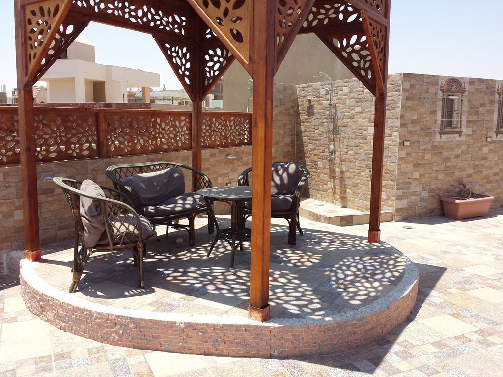 Duplex With Private Roof Terrace * Hurghada