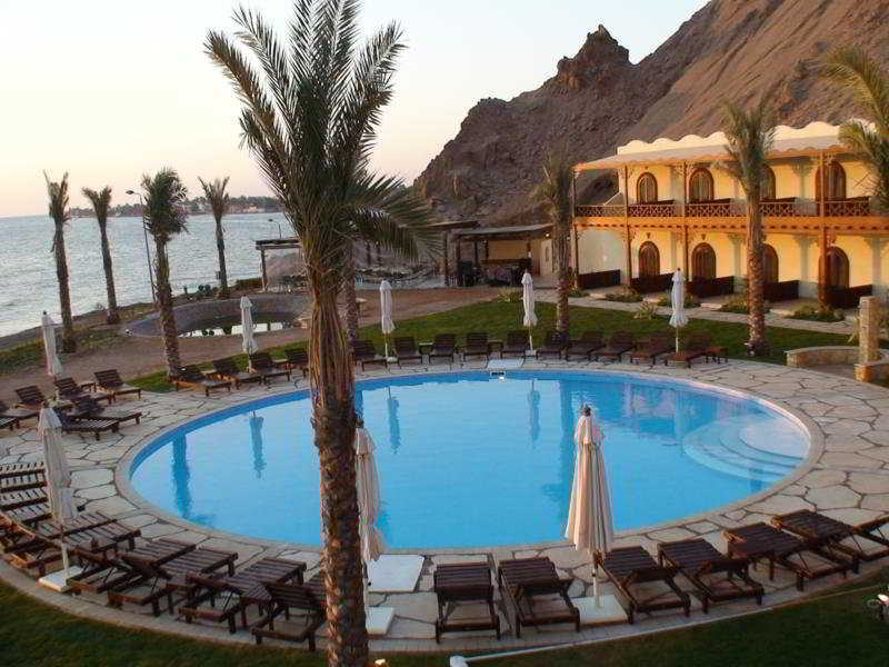 Resort Paradise