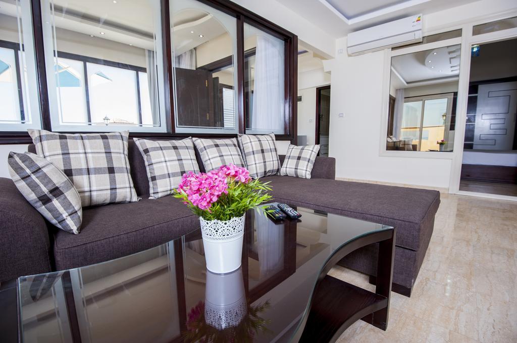 Sunny Seaside Apartamento *