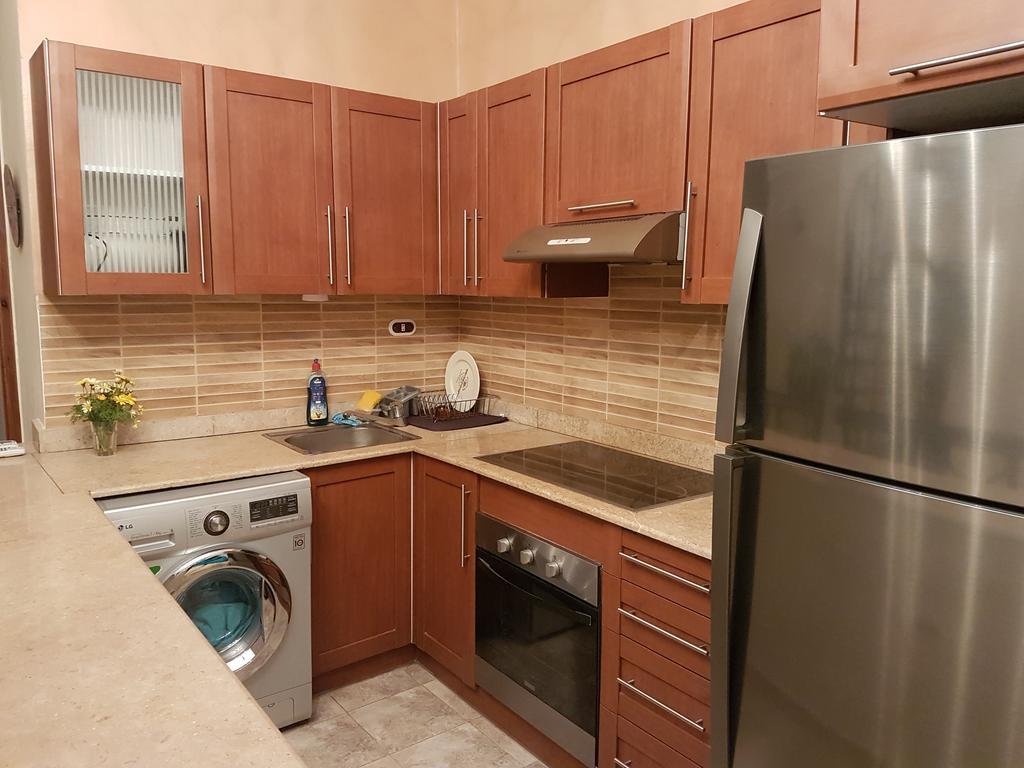Duplex With Private Roof Terrace Apartment
