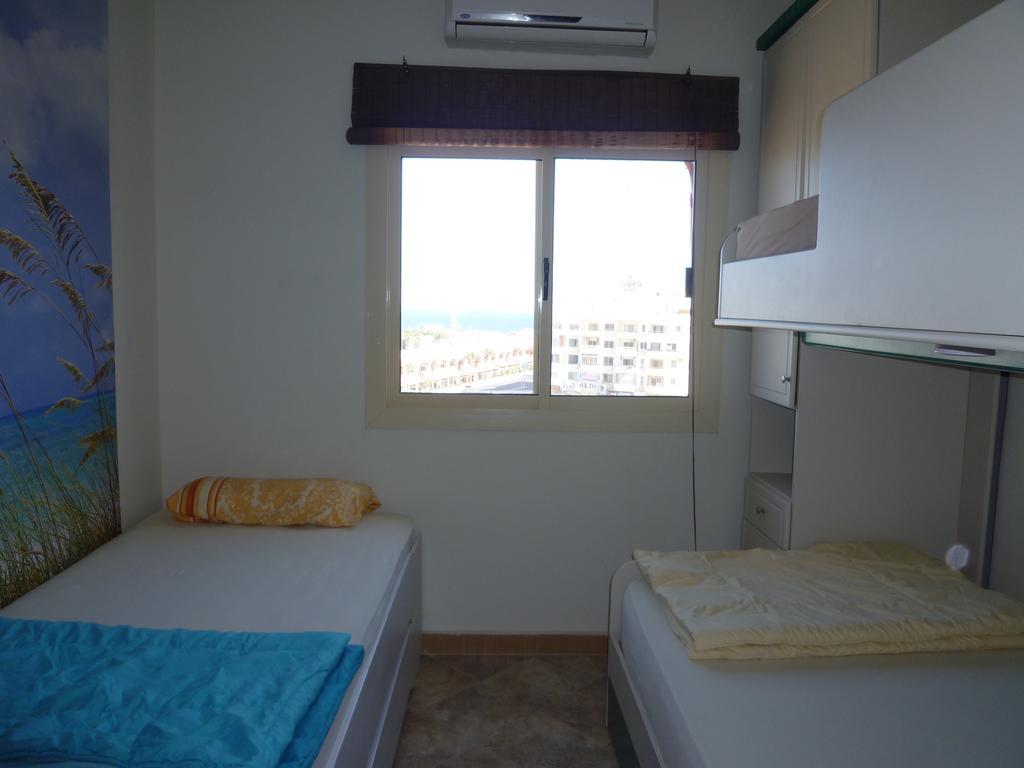 Apartment Duplex With Private Roof Terrace *