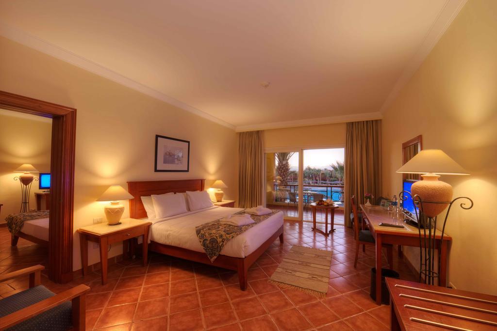 Magic Marsa & 4*