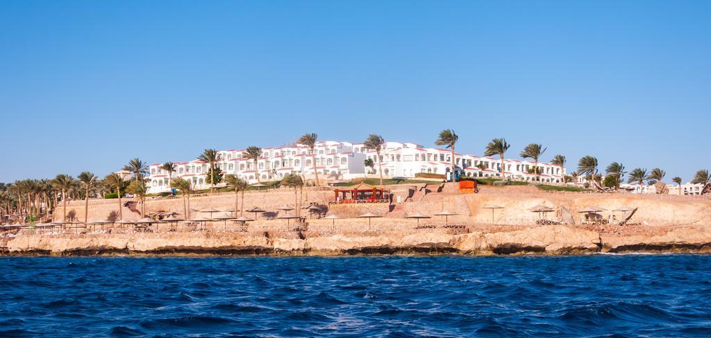 Coral Tiran Resort