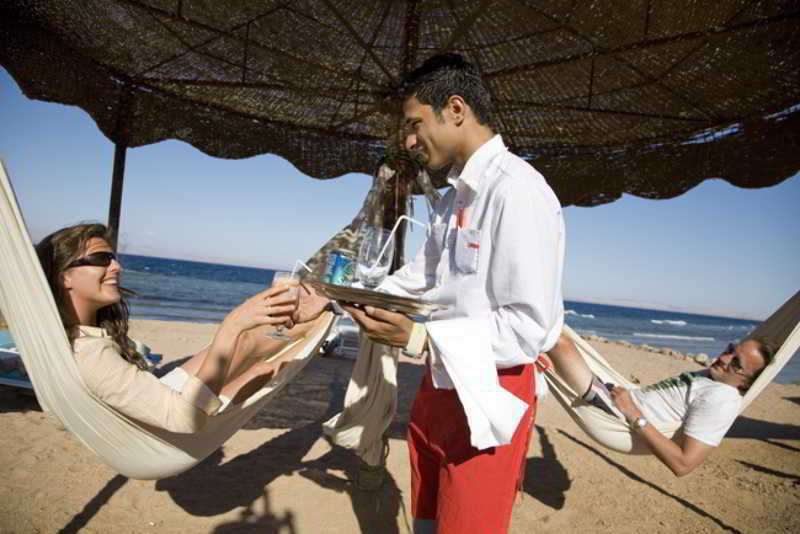 Resort Coral Coast