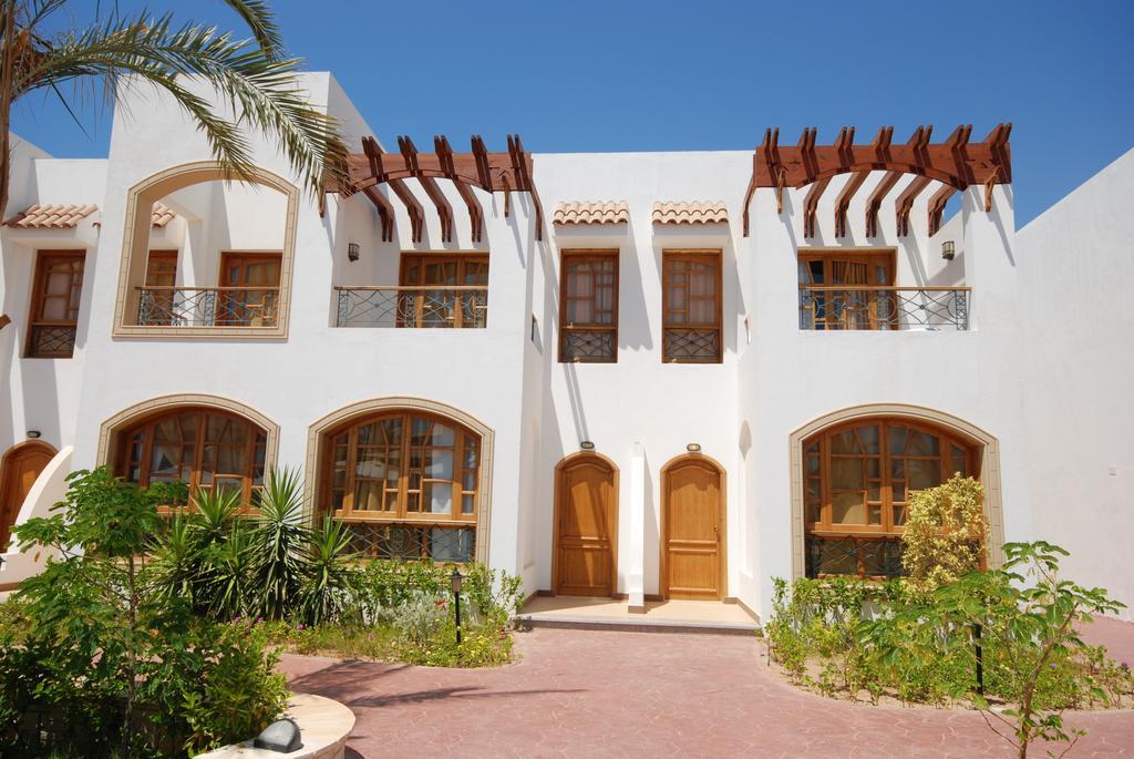 Coral Hills Resort