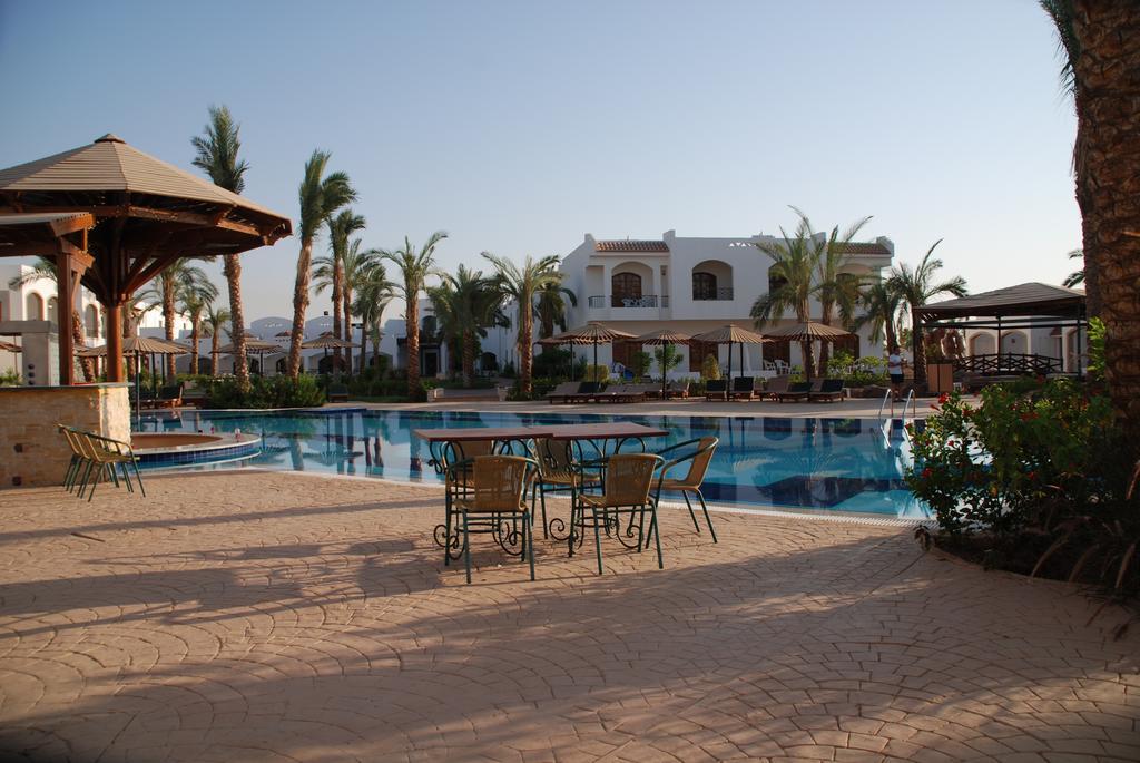 Coral Hills 3*
