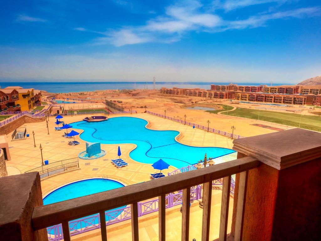 Resort Porto Sokhna Powered By Amer-group Family Only