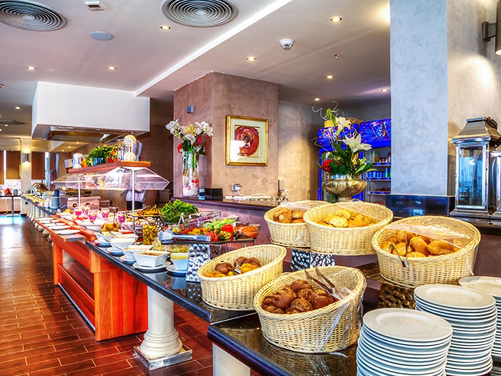 Porto Matrouh Beach Resort Mersa Matruh