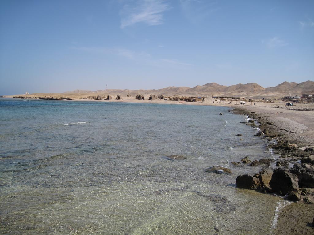 Roots Red Sea Resort 3*