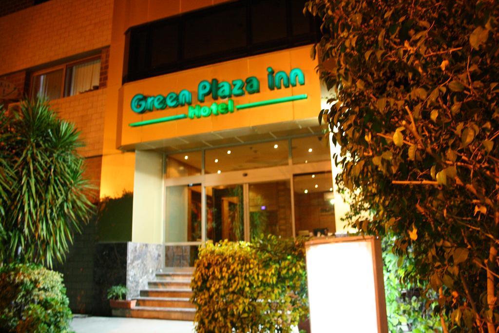Plaza 