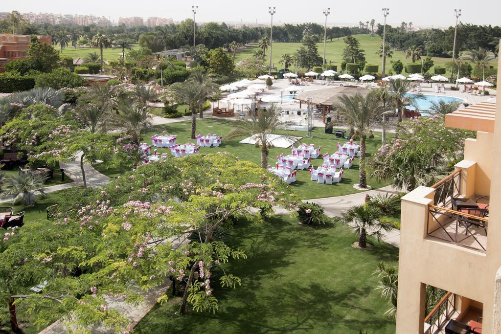 Swiss Pyramids Golf 6th of October City