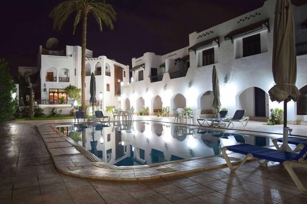 Six Corners Resort Abu Sultan