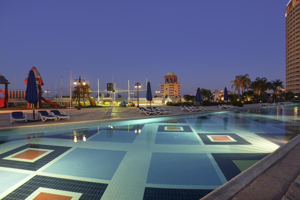Porto Sokhna Beach