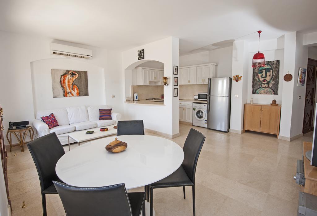 Overlooking Pool & Lagoon For Rent In Sabina El Gouna Egypt Hurghada