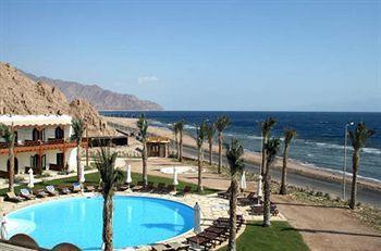 Paradise Resort 3*
