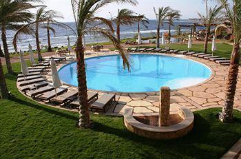 Resort Paradise 3*
