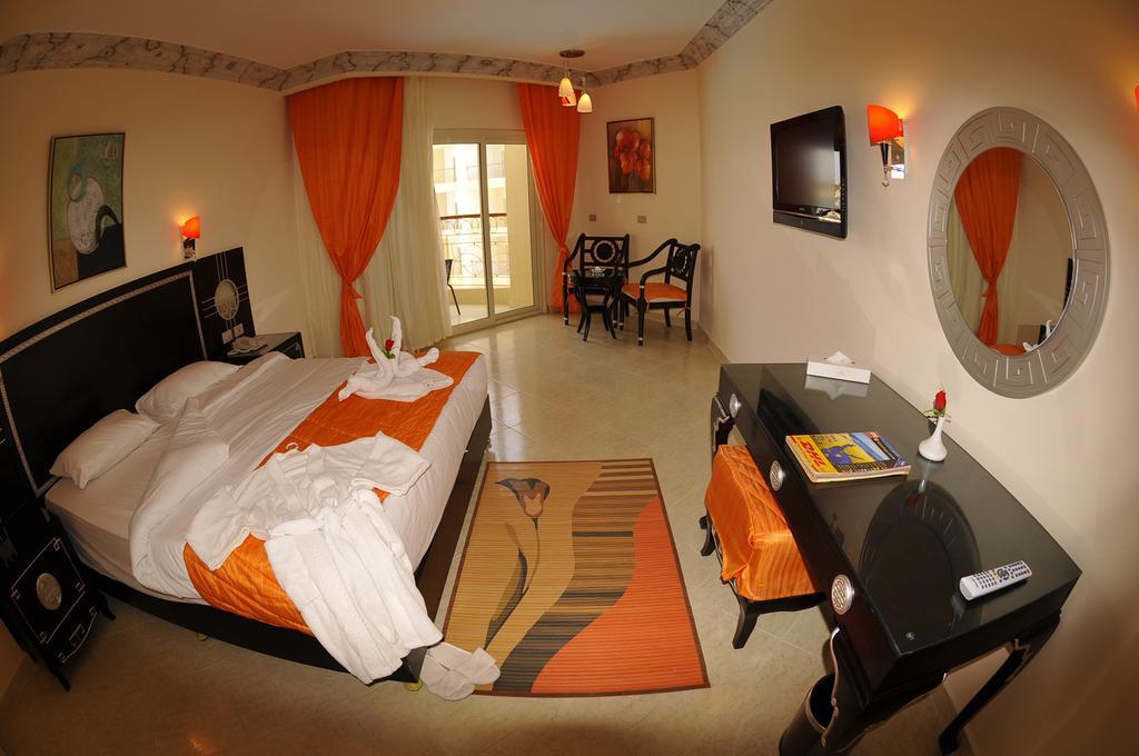 Sphinx Aqua Park Resort
