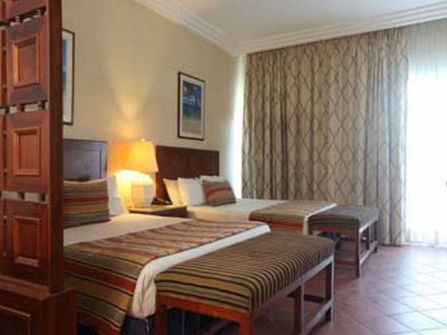 Royal Plaza Hotel
