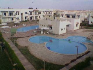 Logaina Resort