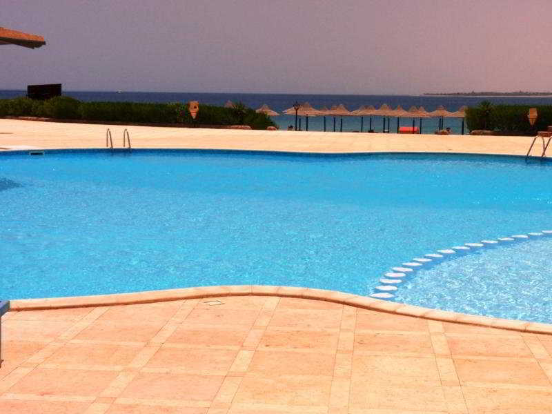 Palm Piazza Apartment *