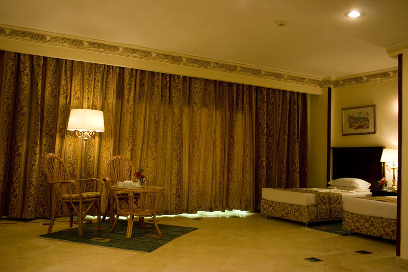 Resort Hotelux Marina