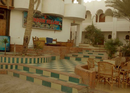 Penguin Village Otel Dahab