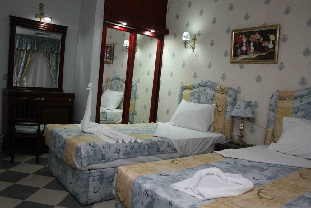 Hotel Holidays Express 3*