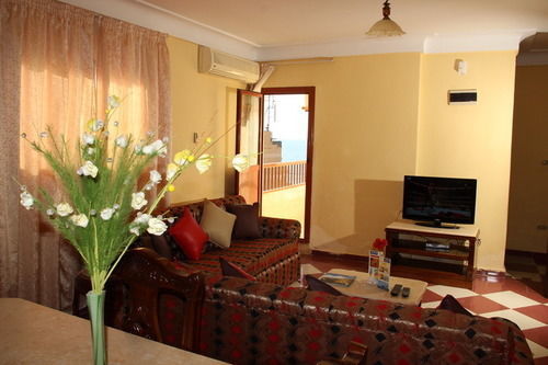 Aparthotel Mediterranean 2*