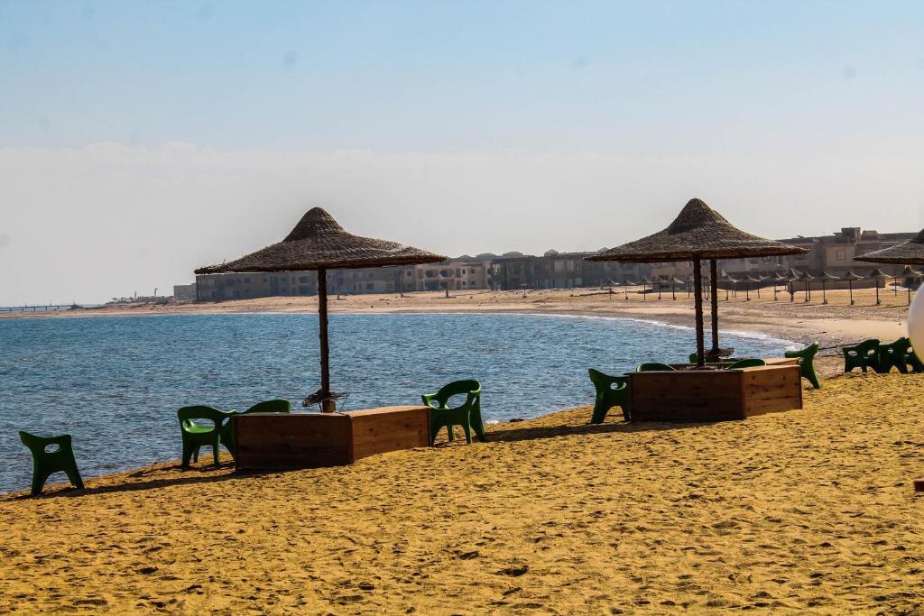 La Sirena & - Families Only Ain Sukhna