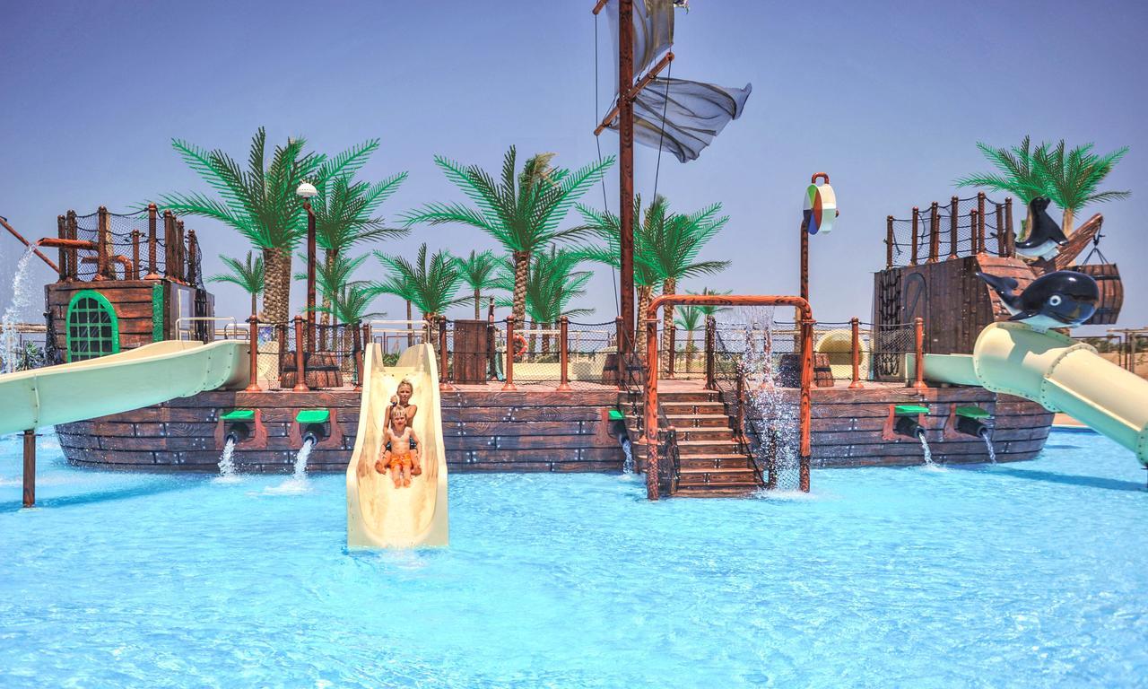 Jaz Oasis Club Resort