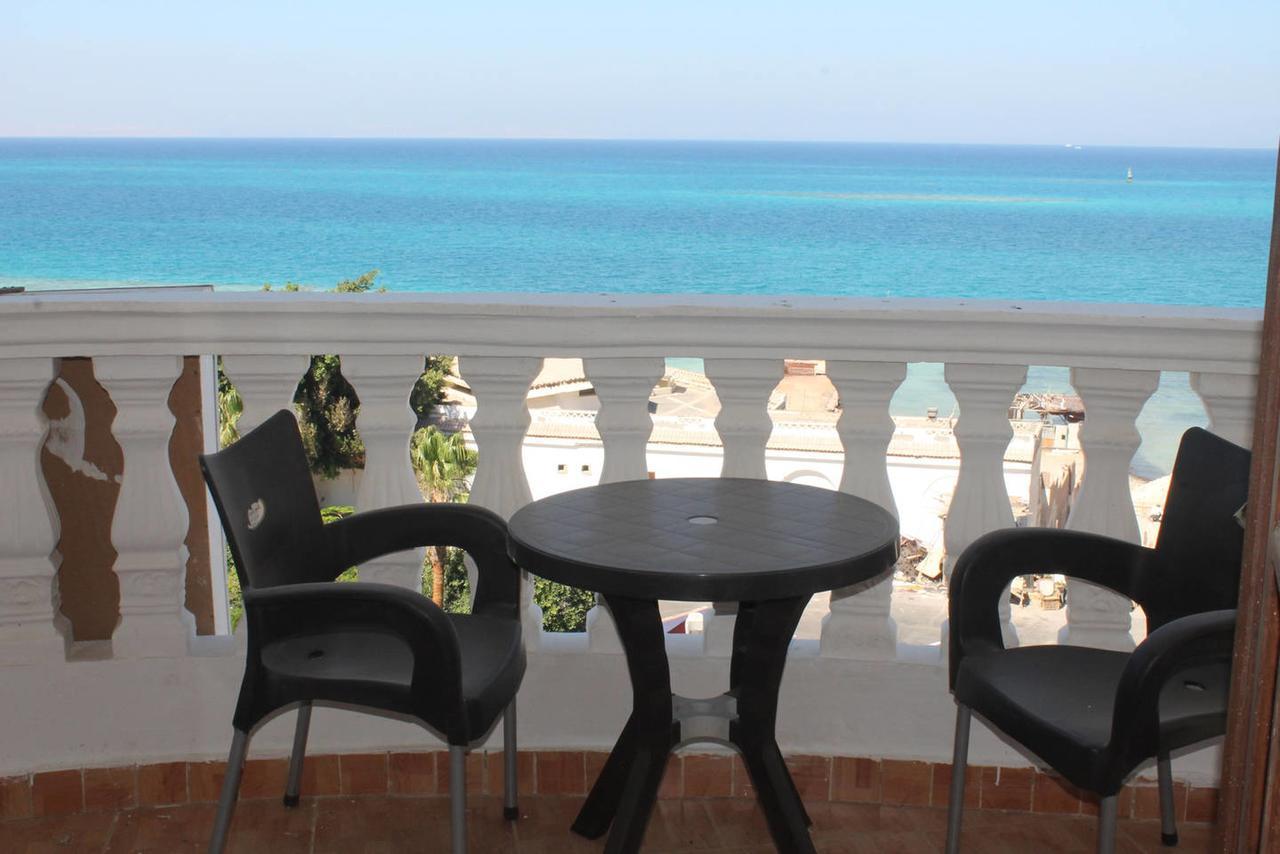 Absolute Sea View Flats Apartamento