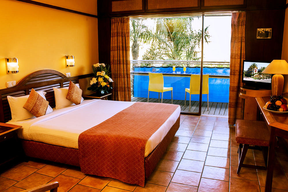 Lido Hotel 4*