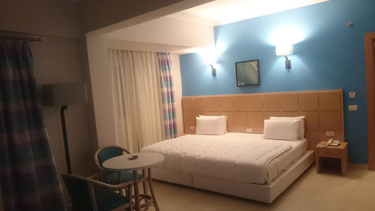 Hotel Negresco 3*