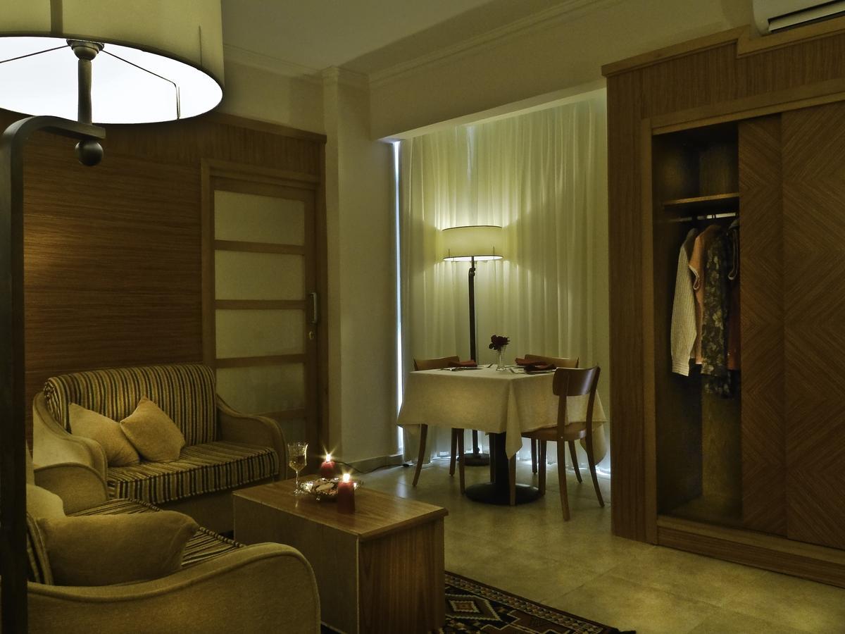 Negresco Hotel 3*