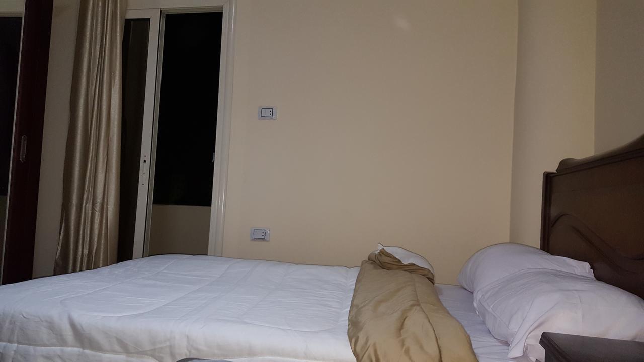 Royal Pyramids Inn 2*