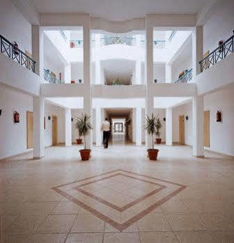 Hotel Cliff 2*
