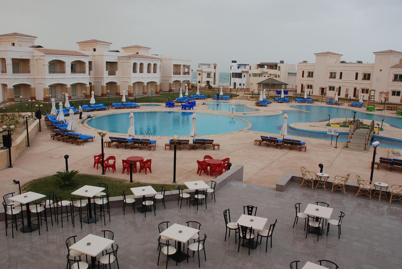 Complex Palm Safari Egypt 4*