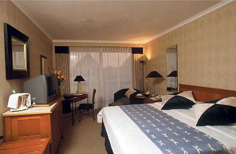 Le Meridien Pyramids & Spa 5* Giza