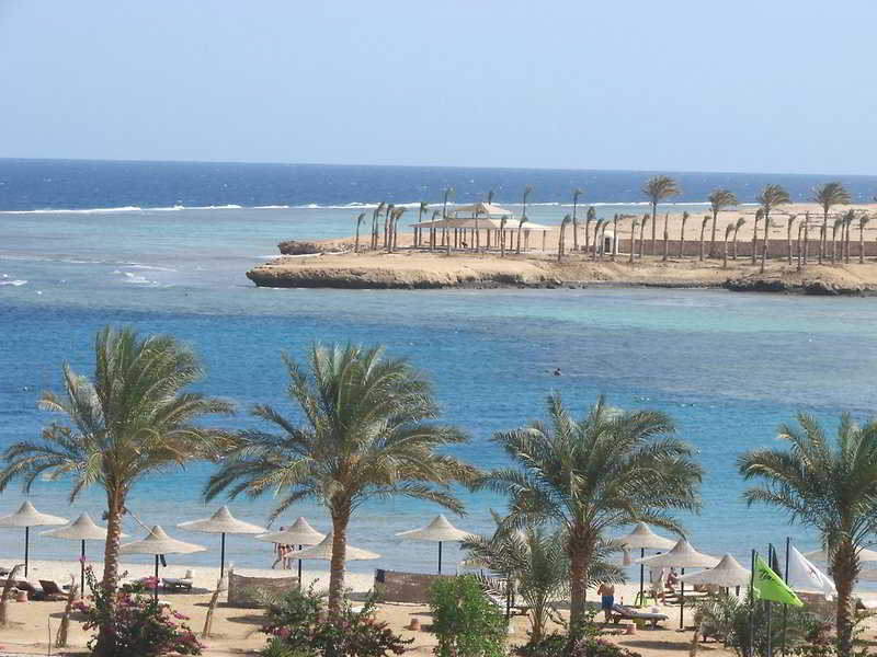 Brayka Bay Reef Resort