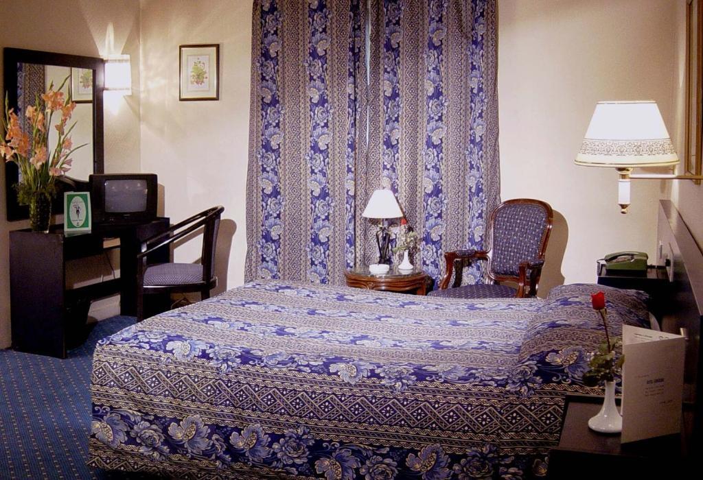 Concorde Dokki Otel 3*