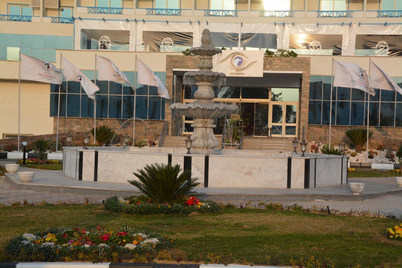 The Guard 5* Cairo