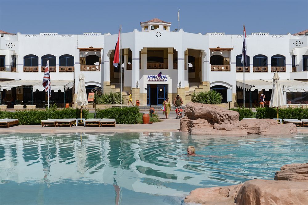 Resort Amphoras 5*